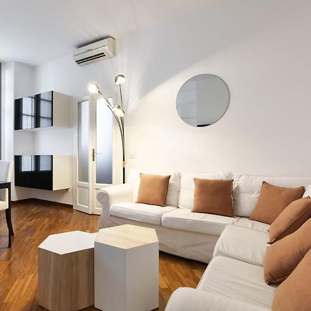 Charming San Babila Apt. 米兰 外观 照片