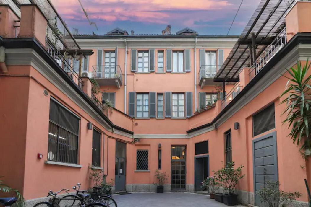 Charming San Babila Apt. 米兰 外观 照片